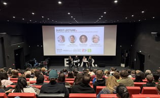 Les étudiants d’EICAR réunis dans la salle de cinéma du campus de Paris pour la Guest Lecture