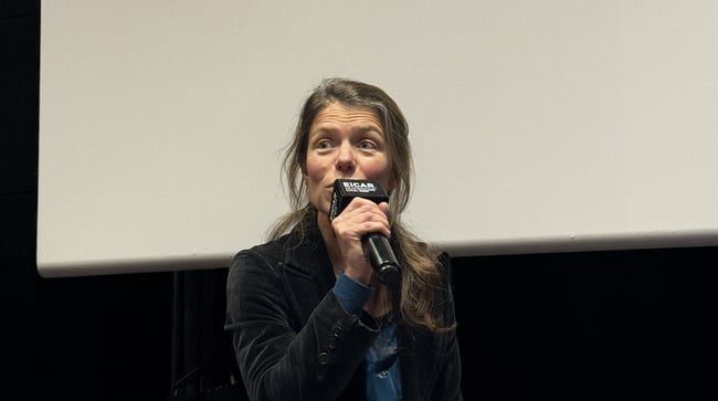 Voyelle Acker à EICAR Paris dans le cadre des petits-déjeuners du médiaClub