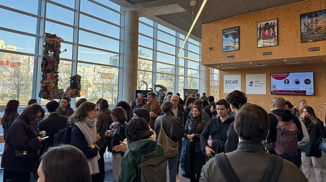 img - micro drama public