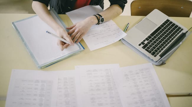 4_Bachelor Scénario