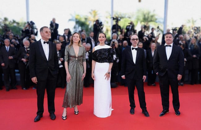 Monia Chokri entourée de Michel Benjamin, Cédric Coppola, Marine Francen & Christophe Massie